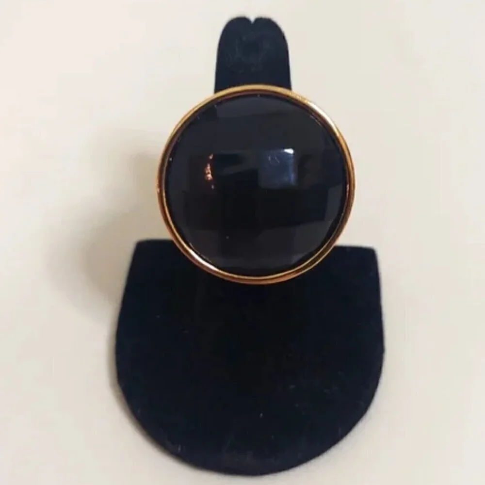 💕TRINA TURK💕 Shanghai Cocktail Ring ~ Resin Black & Gold NWT